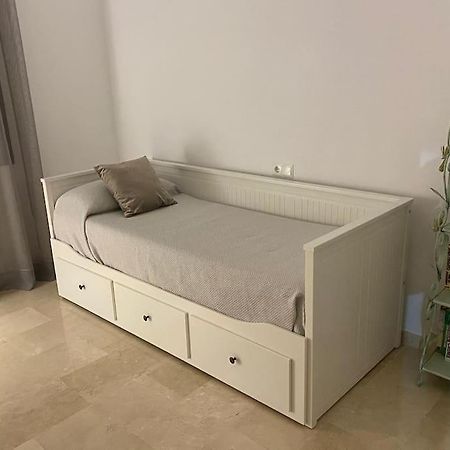 Central Estepona 3 Bed Apt With Pool And Parking Eksteriør billede