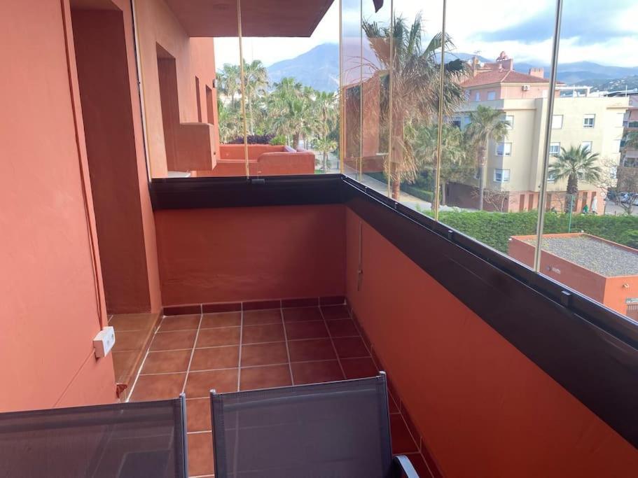Central Estepona 3 Bed Apt With Pool And Parking Eksteriør billede