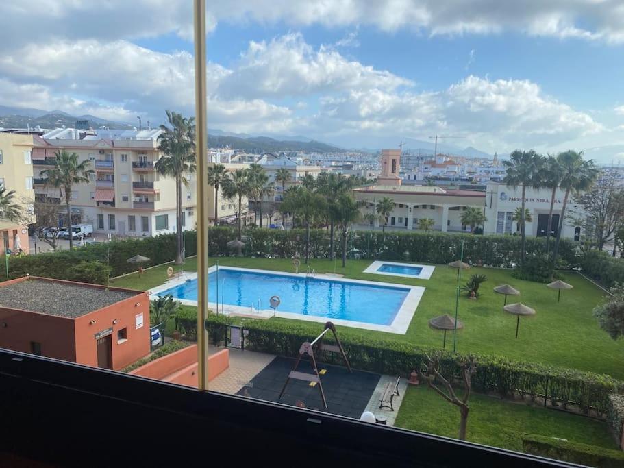 Central Estepona 3 Bed Apt With Pool And Parking Eksteriør billede